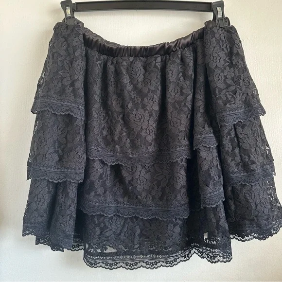 Cosmic Aura Black Lacey Tiered Mini Boho Witchy Skirt w Bow Size 3X - Picture 3 of 5